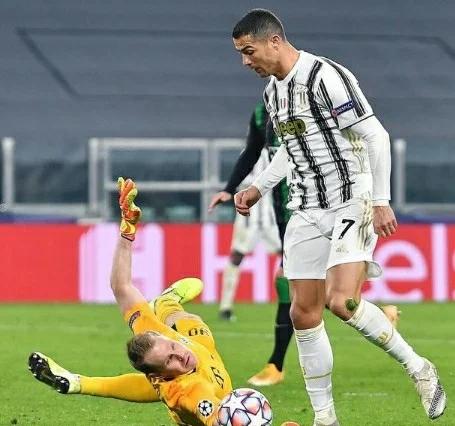 尤文绝地反击比利时，C罗制霸全场