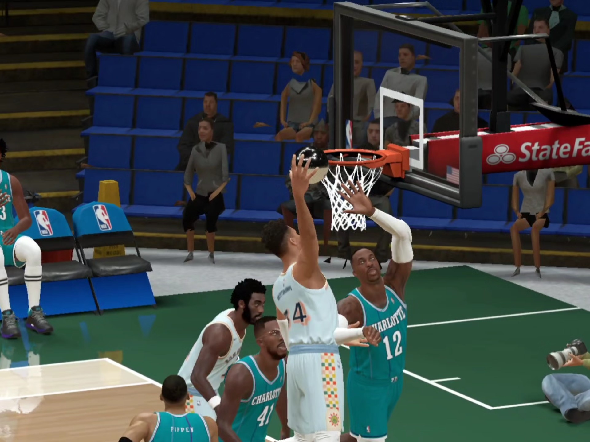 开云体育在线-塞尔维亚男篮绝杀篮网B队，西蒙斯三分雨点燃全场的简单介绍